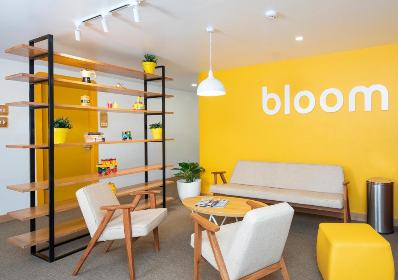 Bloom Hotel - Brookefield Бангалор Екстериор снимка