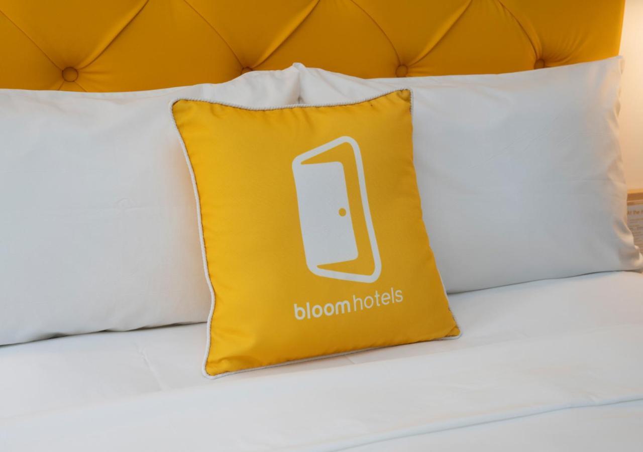Bloom Hotel - Brookefield Бангалор Екстериор снимка